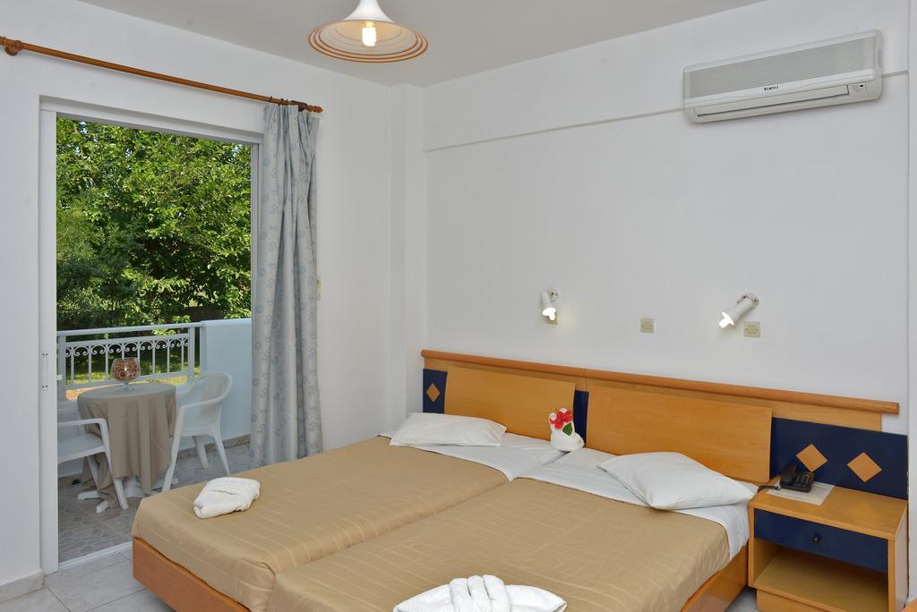 Fili Hotel Apartments Тигаки Номер фото